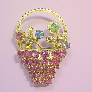 Vintage Rhinestone “Flowers In A Basket” Brooch